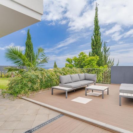 Cristiano Ronaldo Airport View Villa Santa Cruz  Eksteriør billede